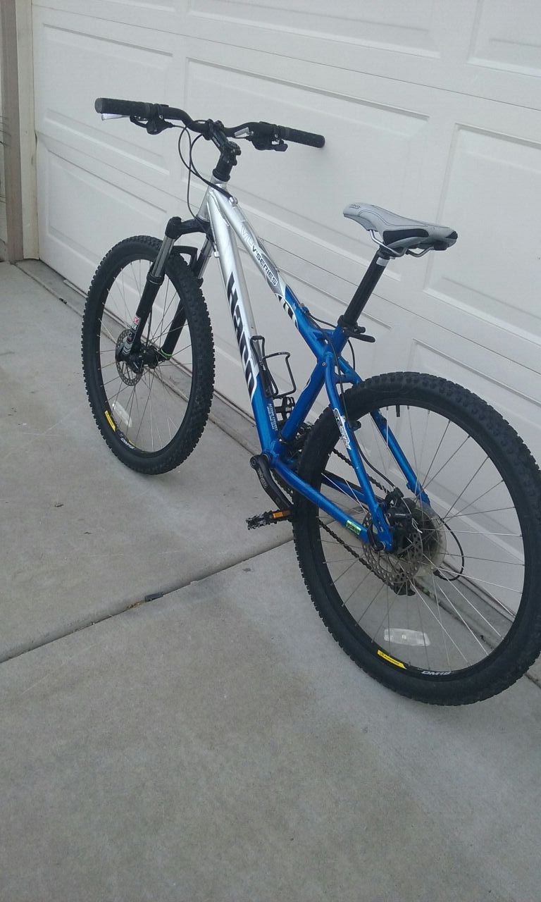 Haro V Series V4 Medium 26