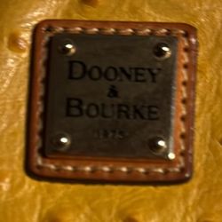 Dooney& Bourke Ostrich Purse!!