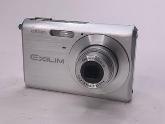 Casio Exilim EX Z60 Digital Camera with Case and Charger