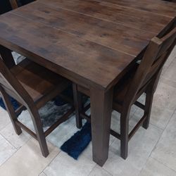 *New Year's Sale Event!!!*---Attractive Brantley Dining Table Sets W/4 Chairs---Limited Stock!!!---Delivery/No Credit Needed Financing Available🤭