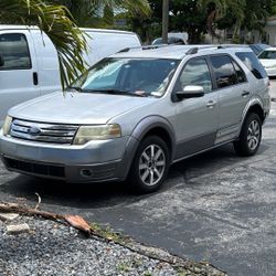 2008 Ford Taurus