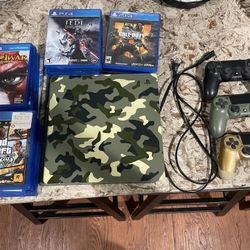 Ps4 with 19games/3controllers