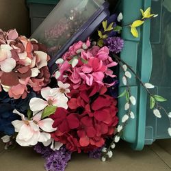 Crafts yarn ribbon artificial flowers tons of it