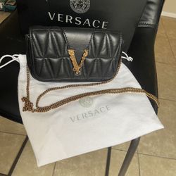 Versace Crossbody Purse (size Small) Original Box And Dust Bag Included 🤍OBO
