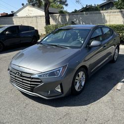 2020 Hyundai Elantra