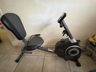 Recumbent Exercise Bike – Works Great – $50