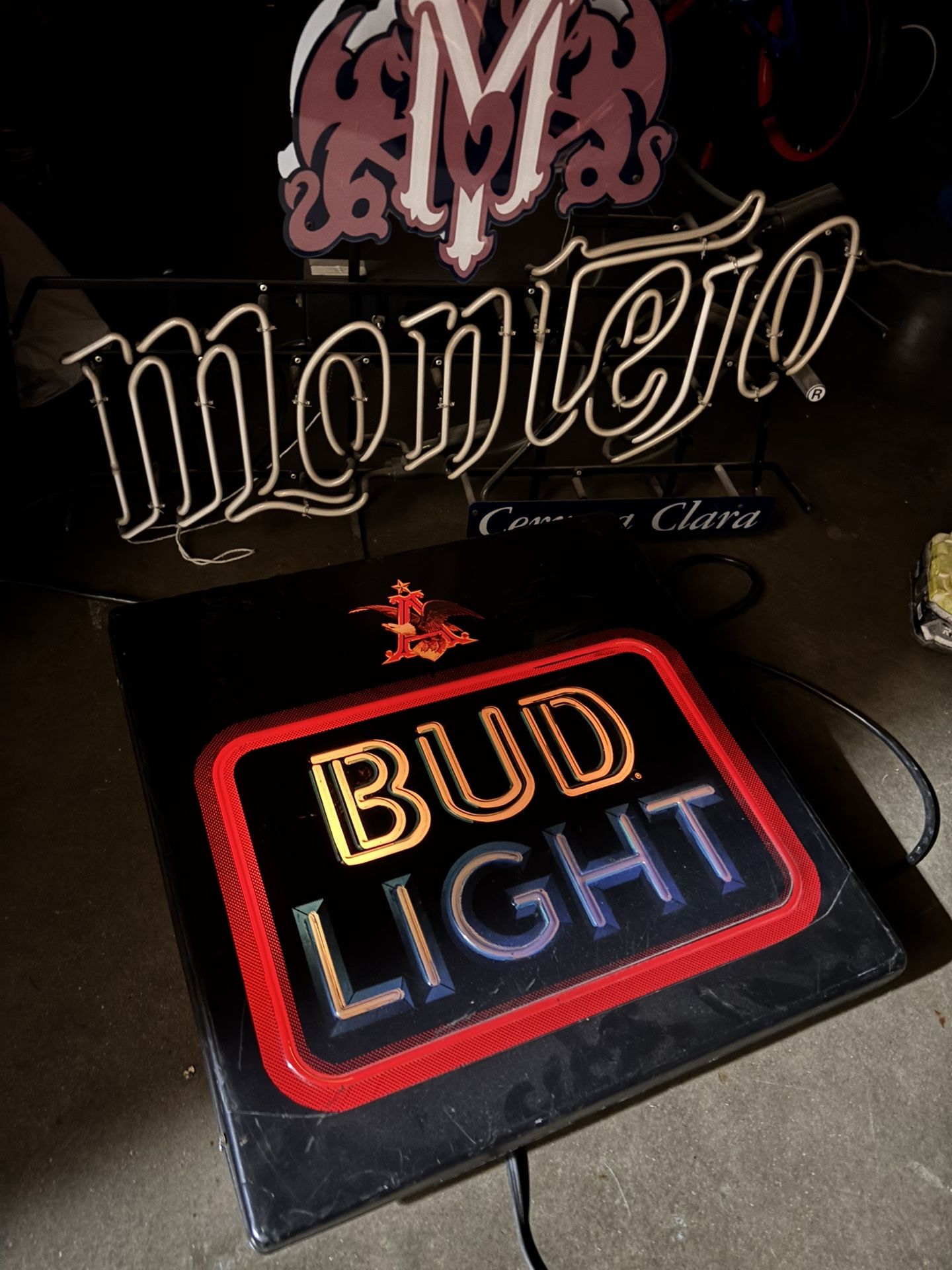 Beer Neon Sign