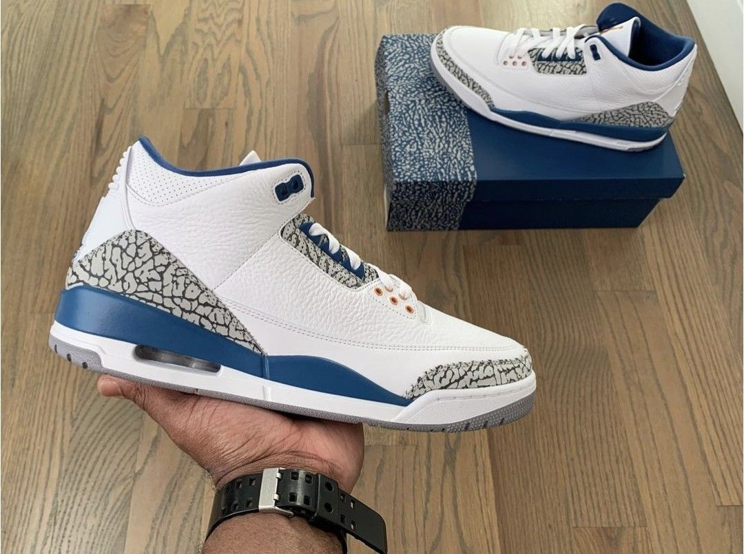 Air Jordan Retro 3 Wizards sz 12
