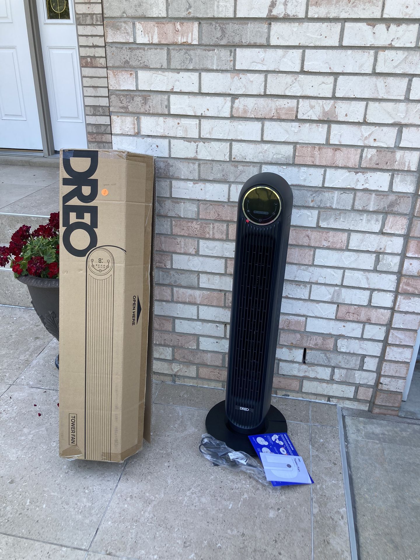 Tower Fan With Remote