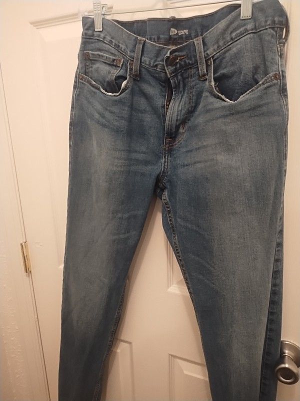Men Blue Jeans Old Navy Used Good Condition 32x32