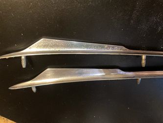 62 Chevy Impala Fender Spear Moldings