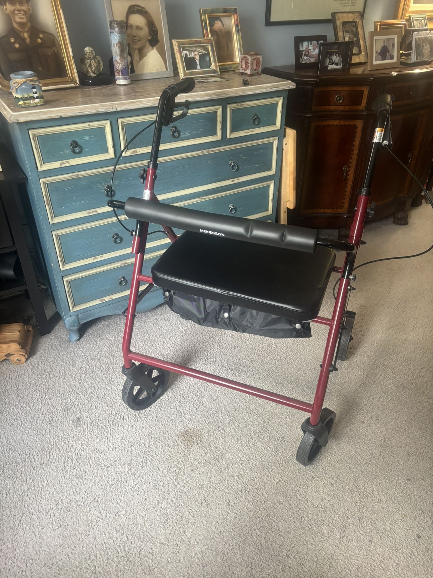 McKesson Walker Large