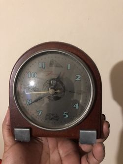 Various antiques clocks for sale