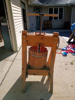 Wooden Fruit/Apple Cider Press