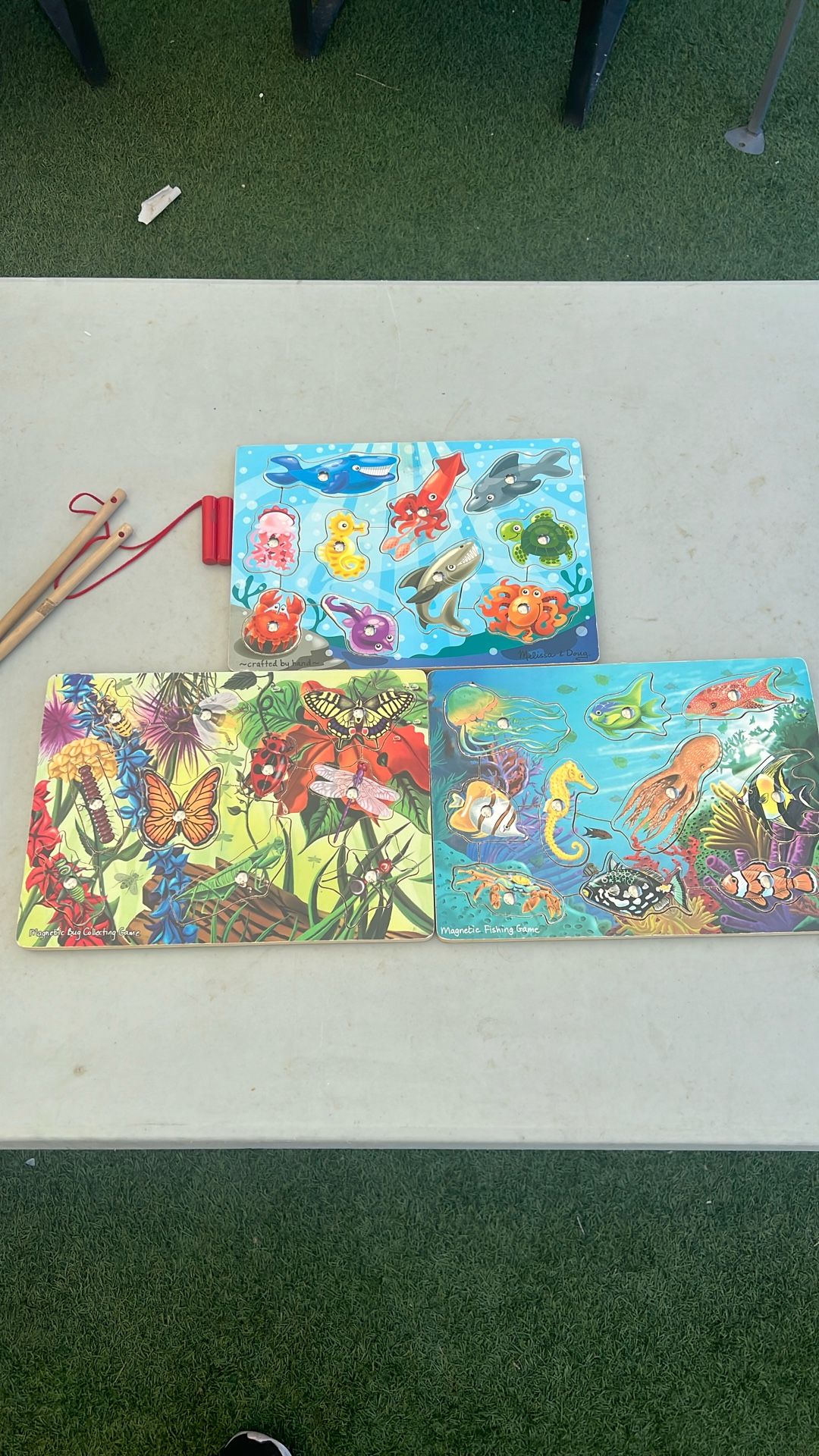 Melissa & Doug - Magnetic Wooden Fishing Game and Puzzle