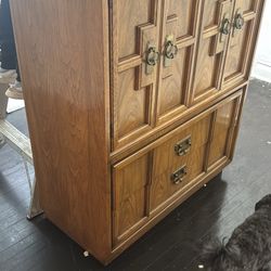 VINTAGE DIXIE DRESSER