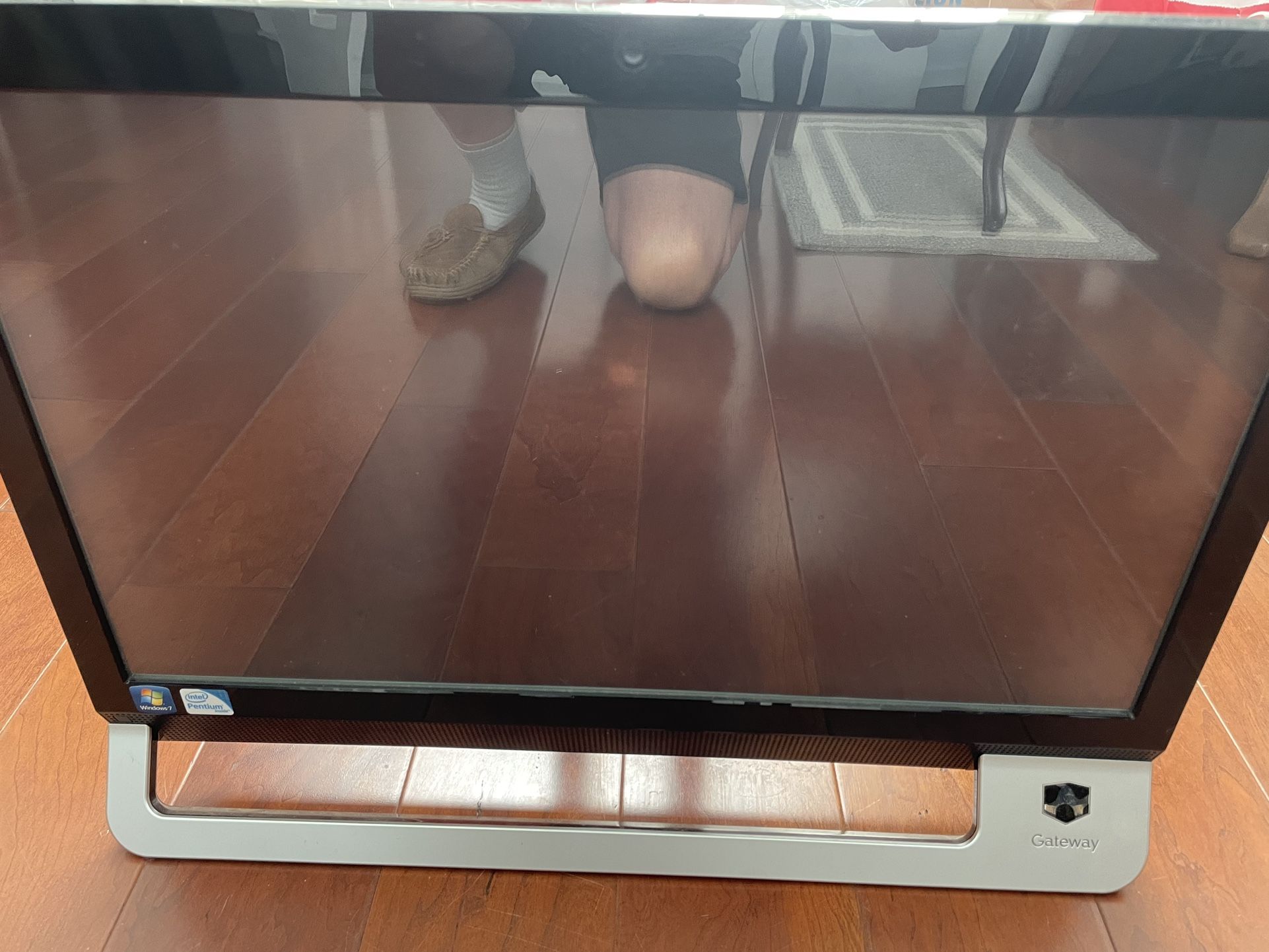 All In One Gateway Computer With Keyboard