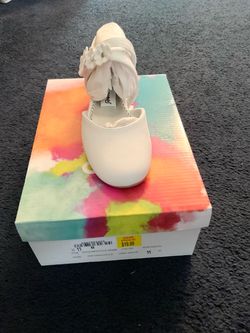 New toddler girls white dress shoes-size 11