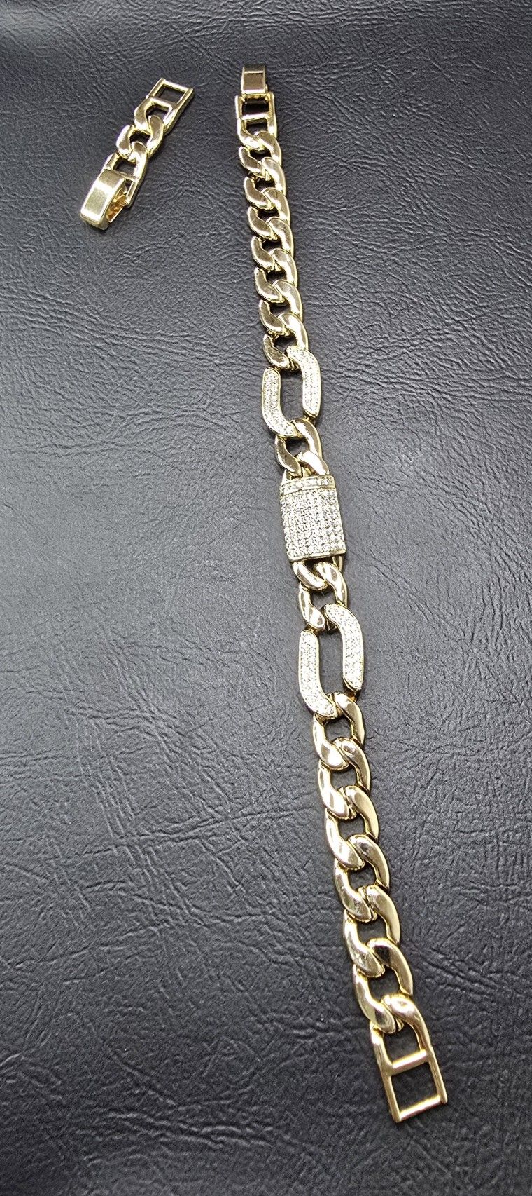 Gold-Plated Women's Bracelet with High-Quality Stones + Adjustable Extension