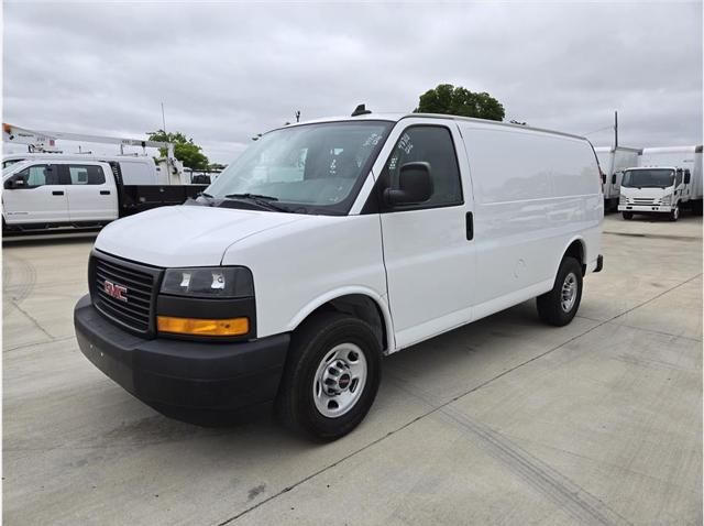 2021 GMC Savana Cargo