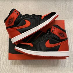 Air Jordan 1 Retro “Satin Bred”