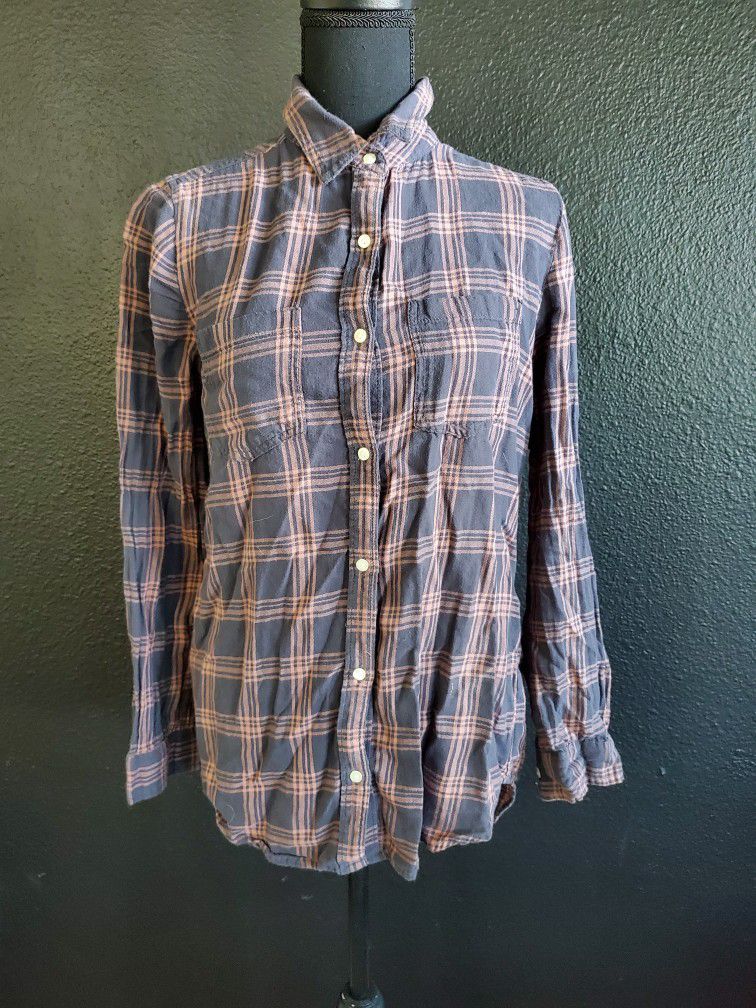 ABound Women's Plaid Pink And Grey Button Up Shirt Size: Medium Top LongSleeve 