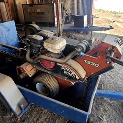 1330 Ditch Witch Trencher