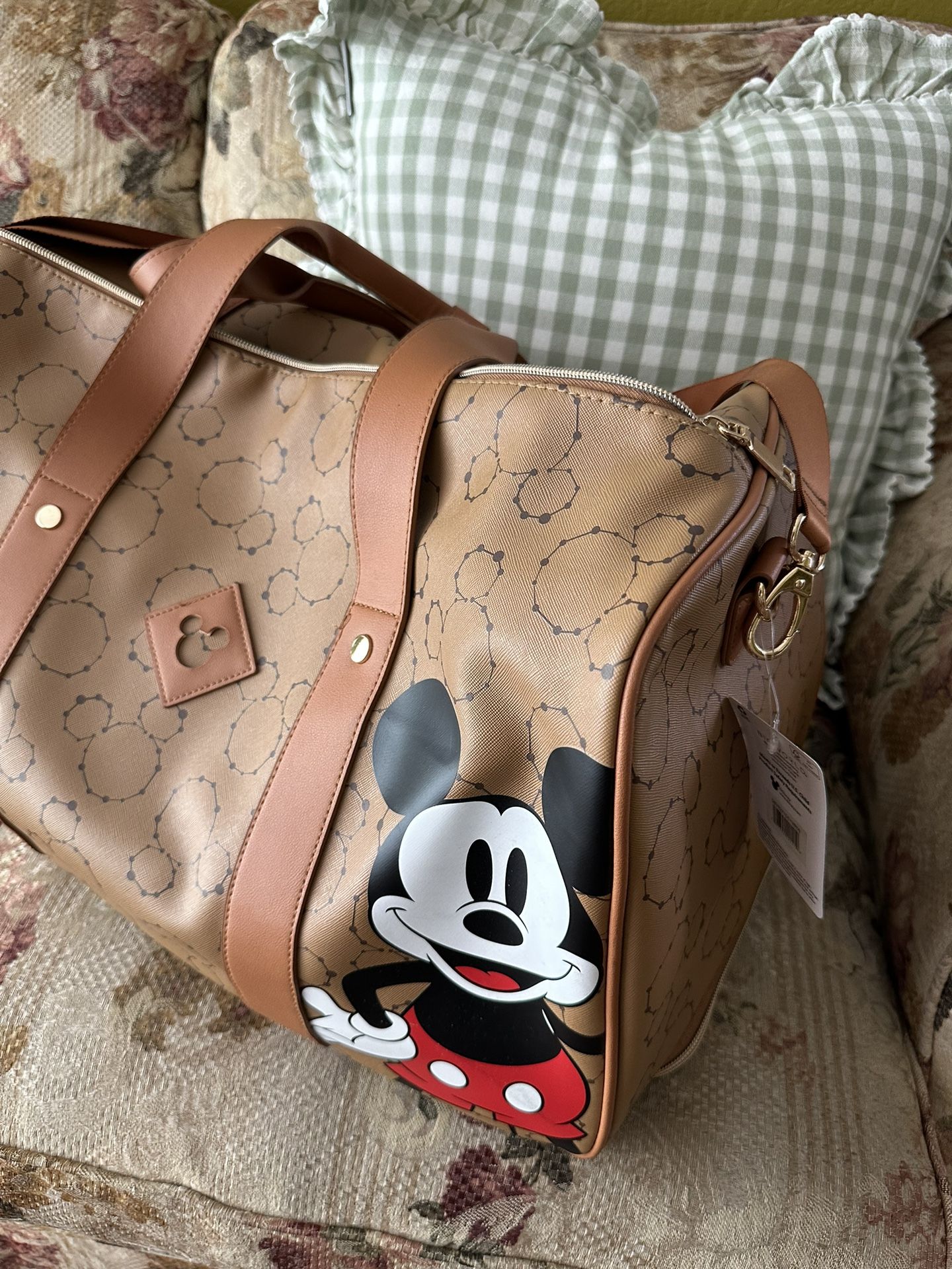 disney travel bag with wheels