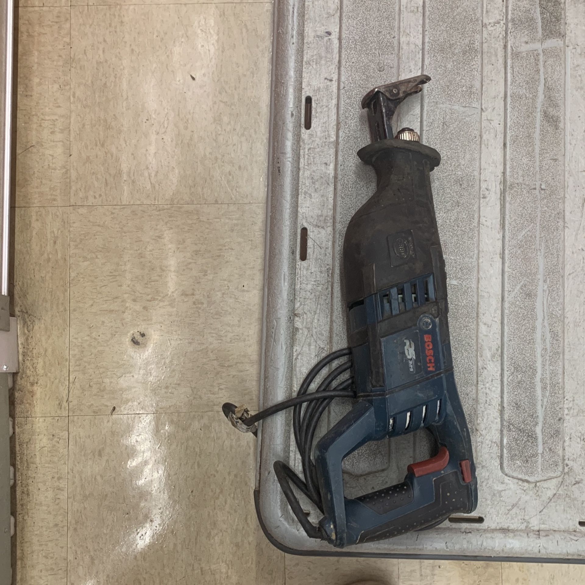 Bosch Corded Power Saw