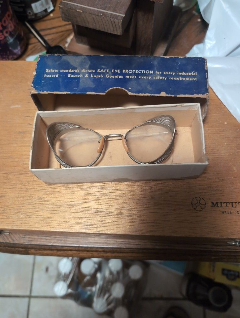Ww2 Era Baush & Lomb Safety Glasses
