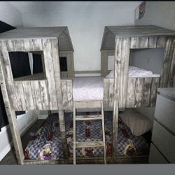 Kids Bunk Bed 
