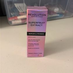 Revolution Super fruit Extract Serum & Primer