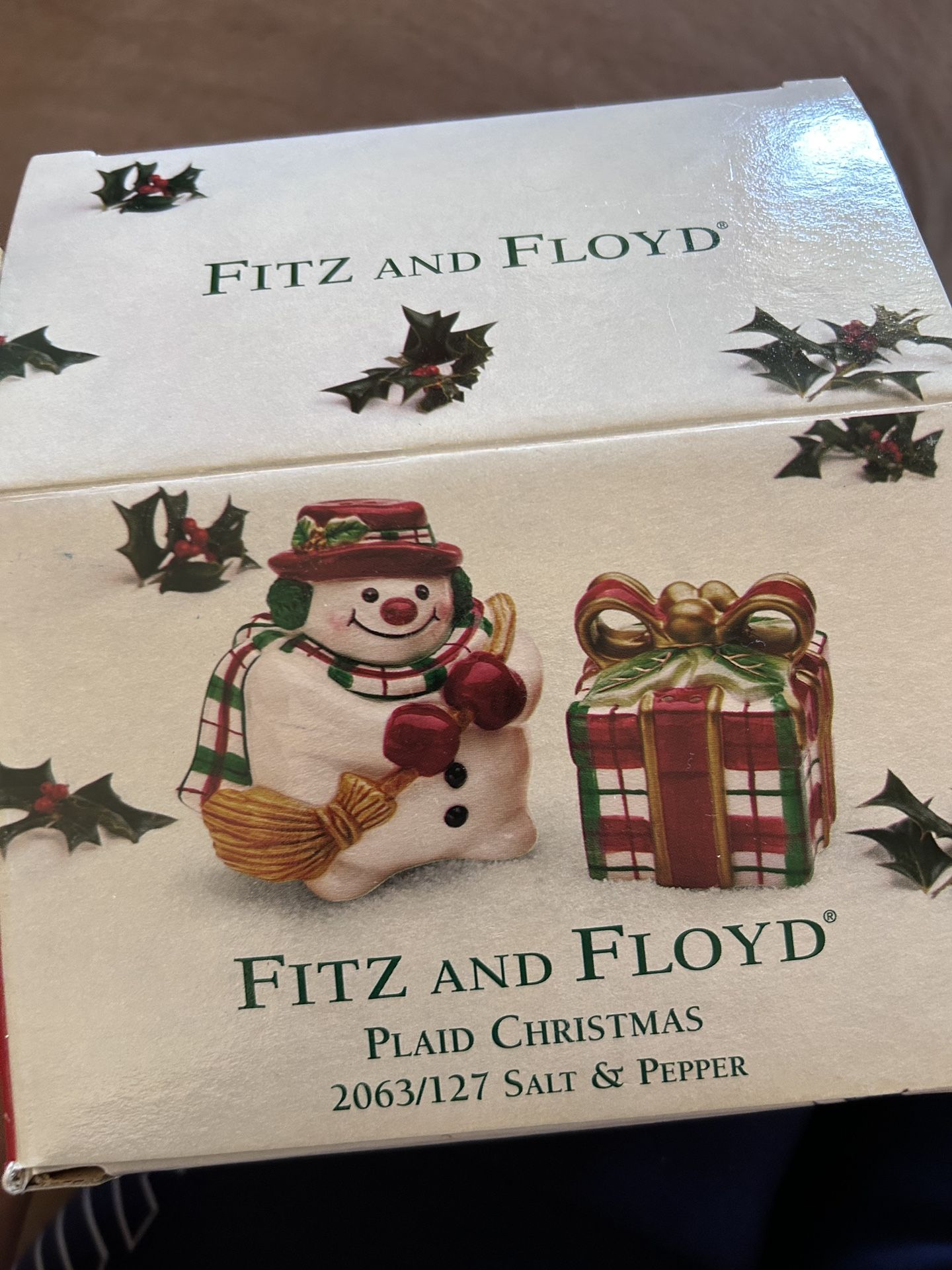 Christmas Salt & Pepper Shakers