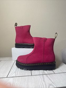 Dr.Martens Zebzag Rigger Slip on Boots Women 8 Fuchsia Pink Leather Lug Sole NEW