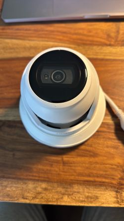 Network camera QNE-8011R Poe