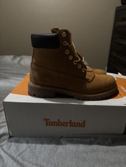 Timberland Boots - Size 9.5