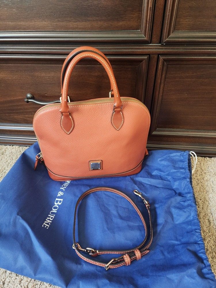 New Dooney & BOURKE Zip Zip Handbag Bag Purse
