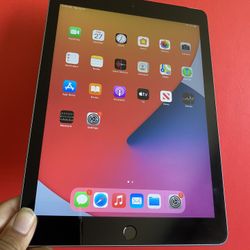 Apple IPad Air 2 (9.7” Retina / Touch ID / Latest iOS 15) 64GB with complete new Accessories (Thinnest ipad ever)  (128GB $259) 