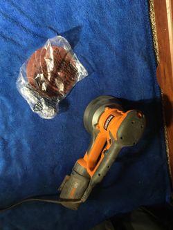 Ridgid Large 6” Variable Speed Orbital Sander! Works great 💥💥👍🏽. Only 35 tomorrow ⌛️👌🏽