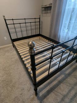 Ikea Svelvik platform Full Bed Frame with Slat Base
