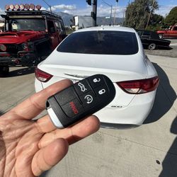 Llaves De Autos / Car Keys And Remotes 