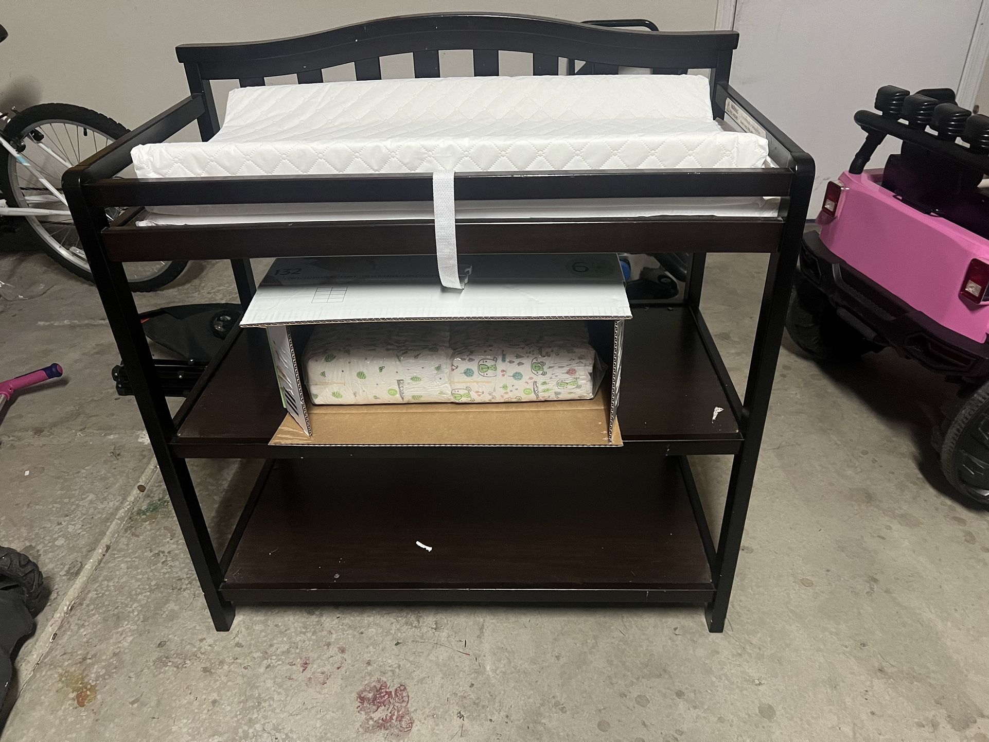 Baby Changing Table with Pad