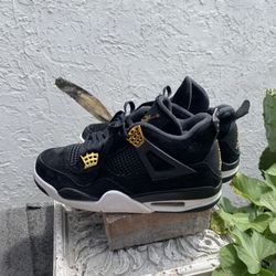 Size 9 -  Jordan 4 Retro Royalty 2017 