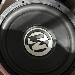 Memphis 15” Subwoofers + Dual 450W Amp – Work Great