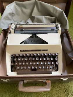 Facit Typewriter