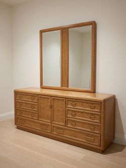 Bedroom set