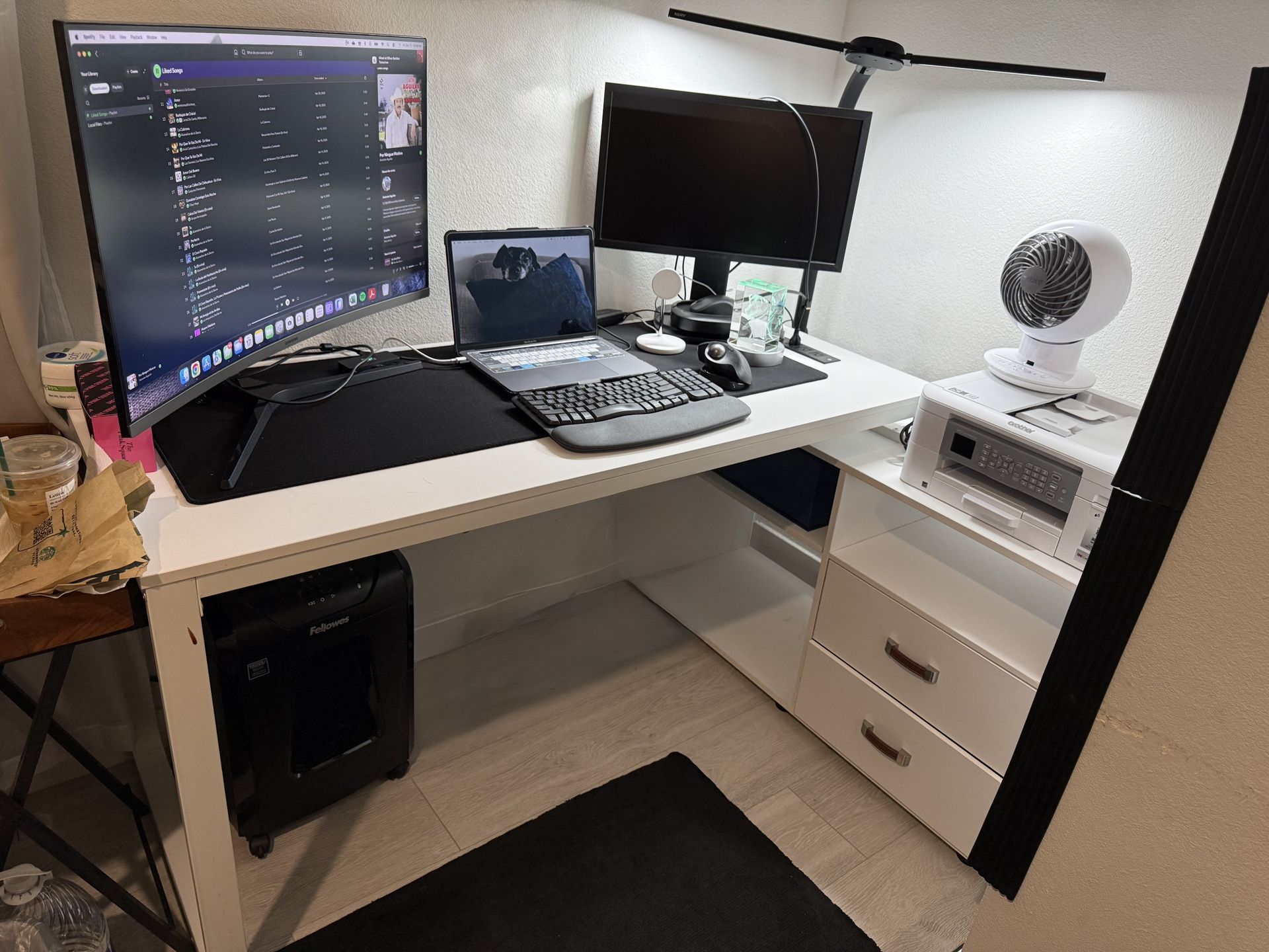 L Shape Desk 55x41** SERIOUS BUYERS ONLY**