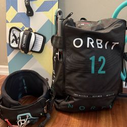 Kitesurfing Kite, Harness, Bar, Lines, Kiteboard