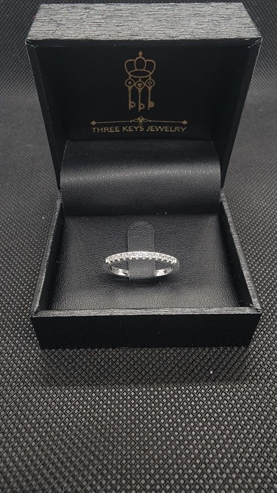 1ct Engagment/Wedding Ring w/ Box