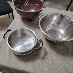 Colanders ** Pick Up In Cicero 